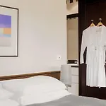 Bergs - Small Luxury Of The World فندق